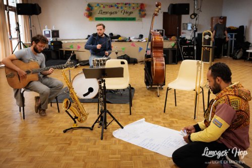 Limoges'Hop festival 2022

Partage libre avec le crédit et la citation (@lightexmachina) de l'auteur pour tout usage non promotionnel et non commercial.

© Alexandre - LIGHT EX MACHINA 2022, tous droits réservés.